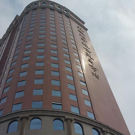 Dalian Liangyun Hotel Exterior photo